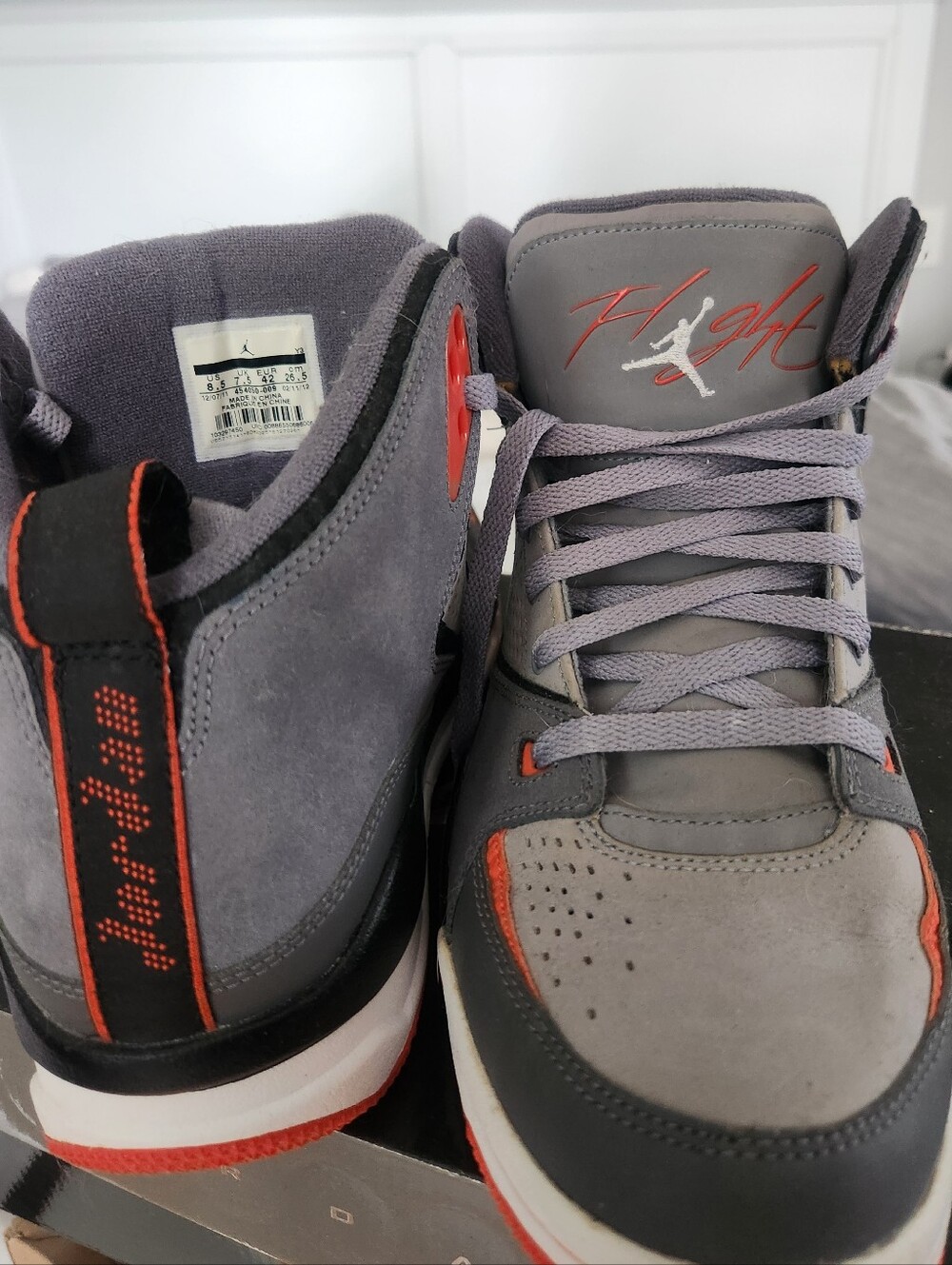 Jordan Men’s Gray and Red Flight Mid-Top Sneakers Size 8.5